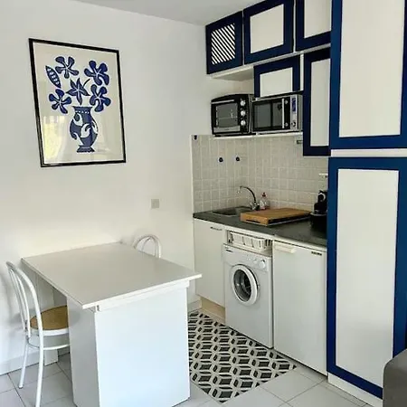 A Deux Pas De La - Entre Nice/cannes * Villeneuve-Loubet